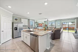 7499 Tourmaline Dr, Grant-Valkaria, FL 32949 - Photo 5