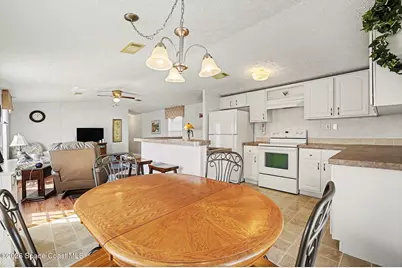 452 Holiday Park Boulevard NE, Palm Bay, FL 32907 - Photo 5