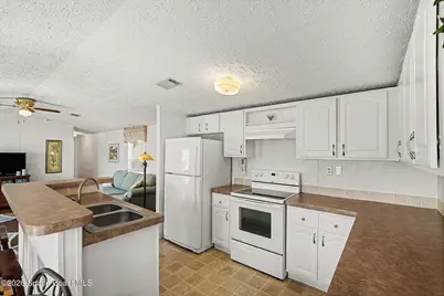 452 Holiday Park Boulevard NE, Palm Bay, FL 32907 - Photo 7