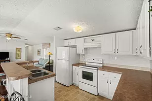 452 Holiday Park Blvd NE, Palm Bay, FL 32907 - Photo 7