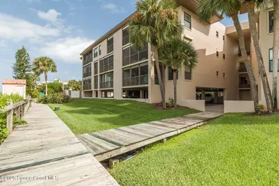 18 Marina Isles Boulevard #105, Indian Harbour Beach, FL 32937 - Photo 7