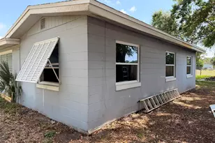 220 Stephenson Dr, Melbourne, FL 32904 - Photo 11