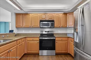 8924 Puerto Del Rio Dr, Cape Canaveral, FL 32920 - Photo 7