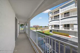 8924 Puerto Del Rio Dr, Cape Canaveral, FL 32920 - Photo 37