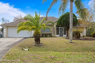 1778 Parrsboro St NW, Palm Bay, FL 32907 - Photo 3