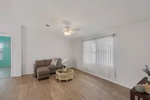 835 Sapodilla Dr, Barefoot Bay, FL 32976 - Photo 19