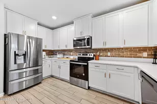 340 Wiregrass Ave, West Melbourne, FL 32904 - Photo 17