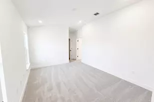 1028 Soleway Ave NW, Palm Bay, FL 32907 - Photo 9