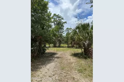 2355 82nd Avenue SW, Vero Beach, FL 32968 - Photo 3