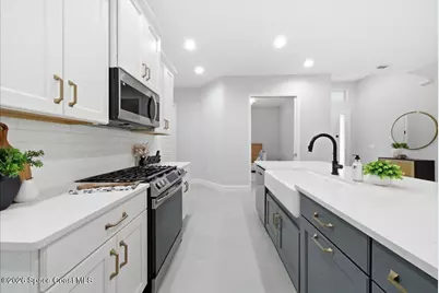 8111 Tethys Court, Melbourne, FL 32940 - Photo 9