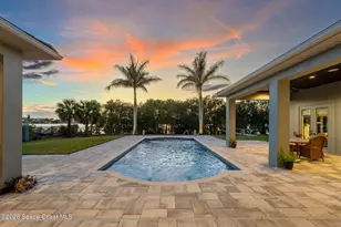 135 Lansing Island Dr, Indian Harbour Beach, FL 32937 - Photo 3