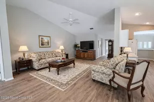 812 Handsome Cab Ln, Melbourne, FL 32940 - Photo 5