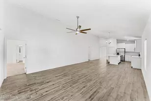 4387 Broomsedge Cir, Melbourne, FL 32940 - Photo 11