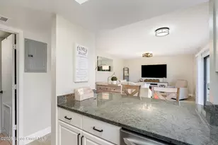 594 N Wickham Rd, Melbourne, FL 32935 - Photo 9