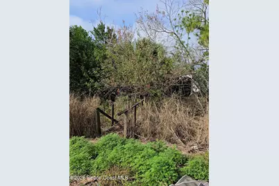 330 Iris Street, Cocoa, FL 32927 - Photo 9