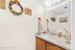 256 Mcclain Dr, Melbourne, FL 32904 - Photo 23