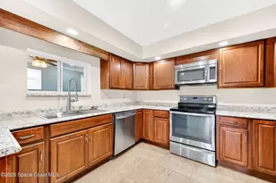 820 Hunter Park Pl, Titusville, FL 32780 - Photo 9