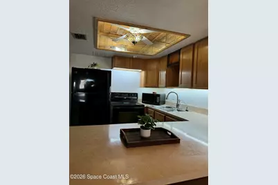 8154 Ridgewood Avenue, Cape Canaveral, FL 32920 - Photo 11
