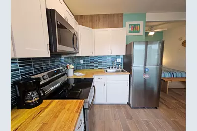 490 S Orlando Avenue #2, Cocoa Beach, FL 32931 - Photo 5