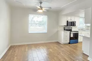 3135 Shady Dell Ln, Melbourne, FL 32935 - Photo 5