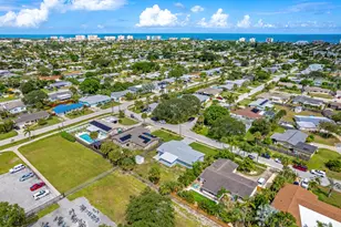 406 Laurel St, Satellite Beach, FL 32937 - Photo 41