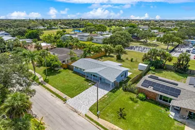 406 Laurel Street, Satellite Beach, FL 32937 - Photo 37