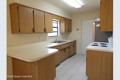 419 Windswept Avenue SW, Palm Bay, FL 32908 - Photo 5