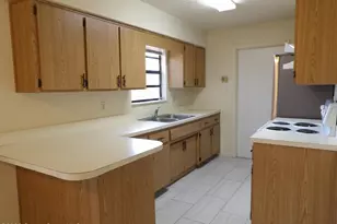 419 Windswept Ave SW, Palm Bay, FL 32908 - Photo 5