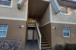 189 Cambridge Ln, Melbourne, FL 32935 - Photo 1