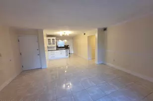 189 Cambridge Ln, Melbourne, FL 32935 - Photo 3