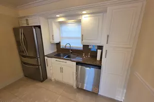 189 Cambridge Ln, Melbourne, FL 32935 - Photo 5