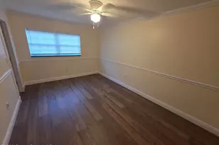 189 Cambridge Ln, Melbourne, FL 32935 - Photo 9