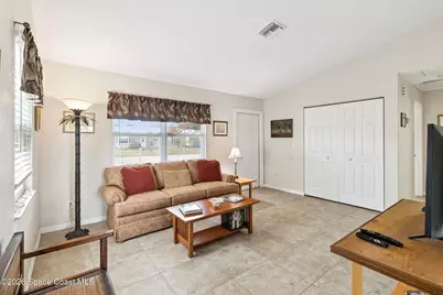 346 16th Place SW, Vero Beach, FL 32962 - Photo 3