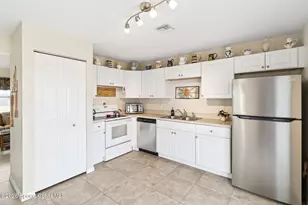 346 16th Pl SW, Vero Beach, FL 32962 - Photo 9