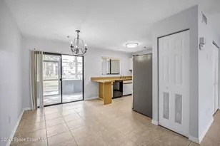 7815 Maplewood Dr, Melbourne, FL 32904 - Photo 5