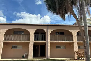 55 Riverside Dr, Cocoa, FL 32922 - Photo 1