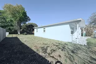 2556 Sarno Rd, Melbourne, FL 32935 - Photo 19