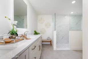 1085 Tahiti Ave SE, Palm Bay, FL 32909 - Photo 17