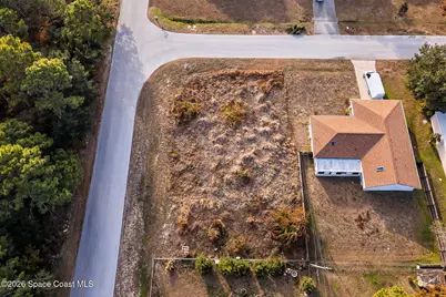 1085 Tahiti Avenue SE, Palm Bay, FL 32909 - Photo 31