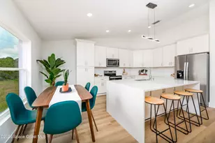 1085 Tahiti Ave SE, Palm Bay, FL 32909 - Photo 7