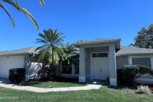 615 Sheridan Woods Dr, Melbourne, FL 32904 - Photo 1