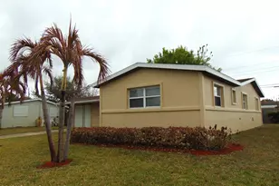 1688 Cadillac Cir N, Melbourne, FL 32935 - Photo 3