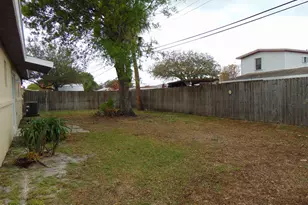 1688 Cadillac Cir N, Melbourne, FL 32935 - Photo 37