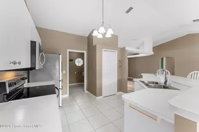 2104 Santa Lucia Circle, Melbourne, FL 32935 - Photo 5