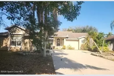 103 Oxford Court, Royal Palm Beach, FL 33411 - Photo 1