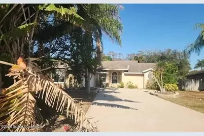 103 Oxford Court, Royal Palm Beach, FL 33411 - Photo 3