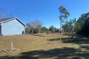 2630 Waring Ln, Malabar, FL 32950 - Photo 3