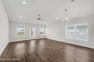 2542 Pinwherry St NW, Palm Bay, FL 32907 - Photo 3