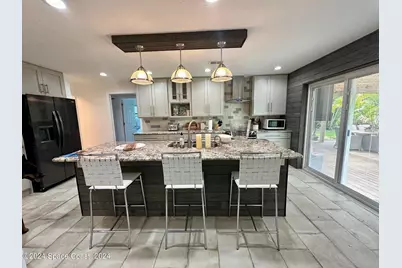 219 Fifth Avenue, Melbourne Beach, FL 32951 - Photo 3