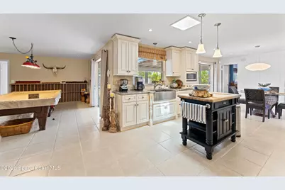 410 Surf Road, Melbourne Beach, FL 32951 - Photo 11